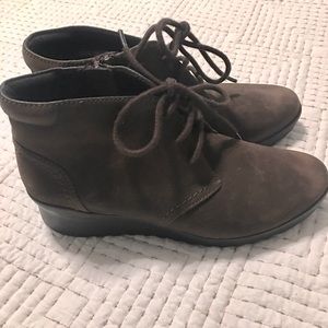 Women’s ankle boots